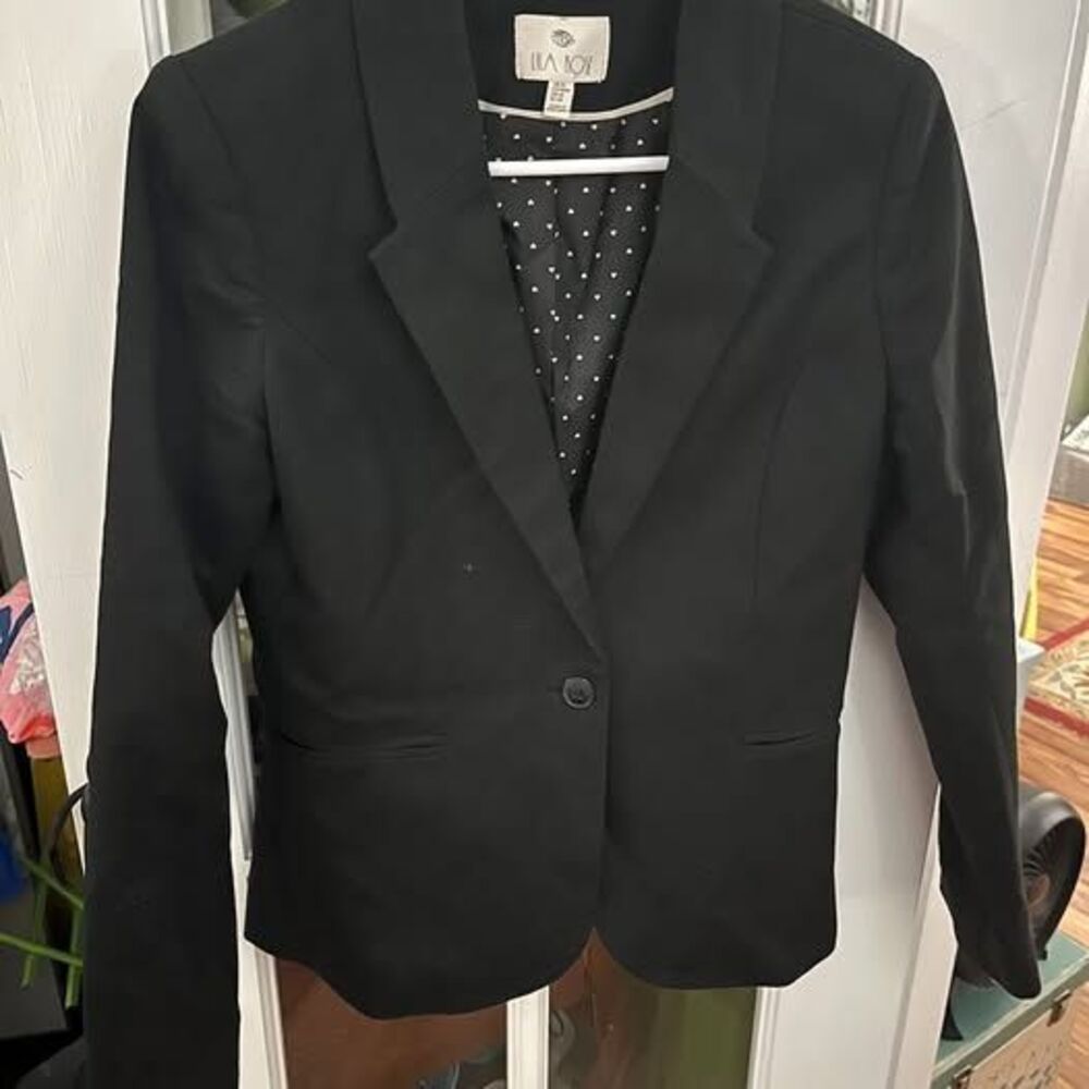Lila Rose Black Blazer Size M